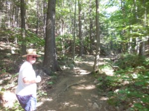 Hiking to Lake Topaz