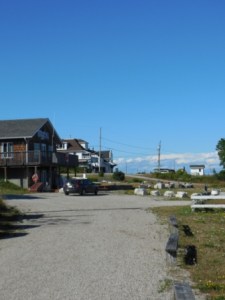 Road in town of Meldrum Bay