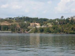 Homes on Pickwick Lake