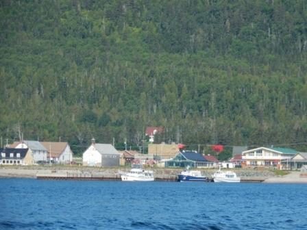 Percé wharf and downtown