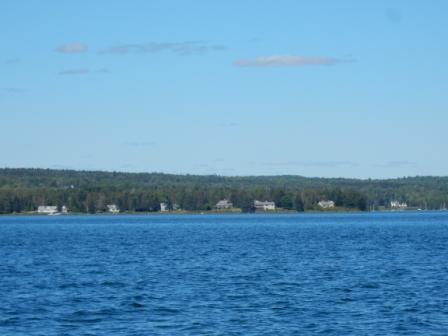 Houses on Deer Island = Eggemoggin Reach