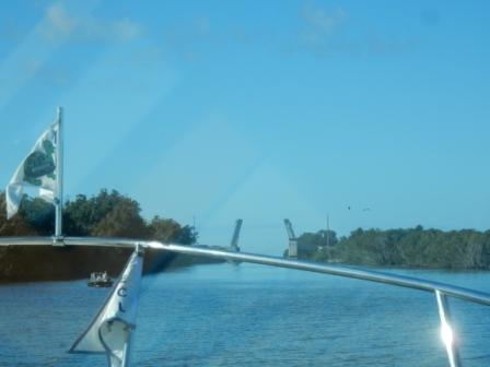 Entering Haulover Canal